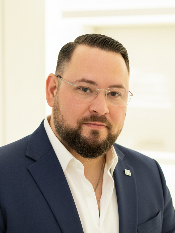 Thomas Finger – Business Development